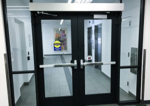 Automatic Door Opener 300x212 - معرفی اپراتور درب اتوماتیک
